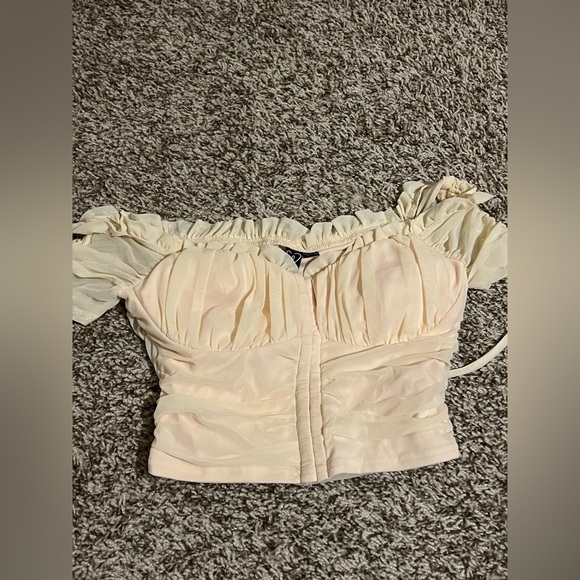 Cream blouse - Picture 5 of 5